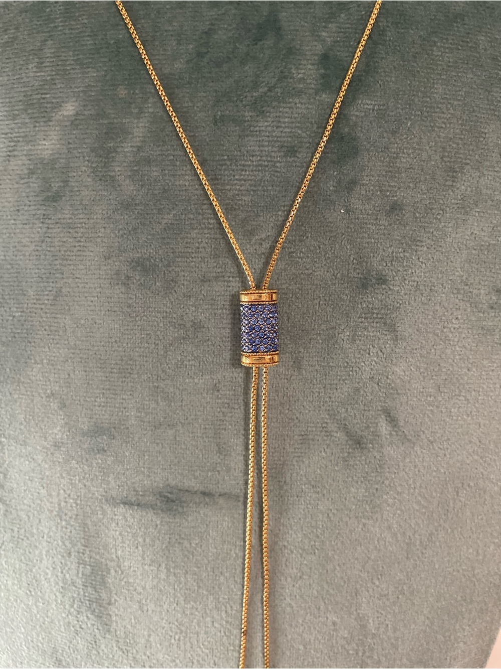 Sapphire lariat